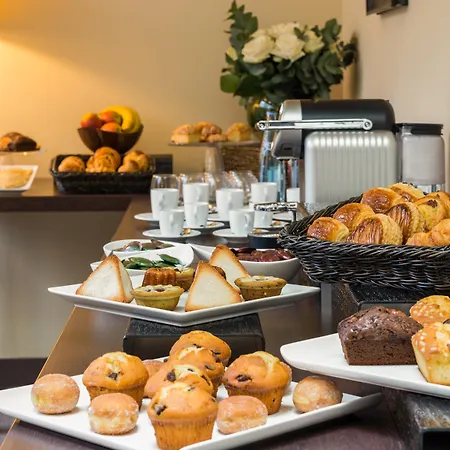 Hotel De La Bourdonnais 4*