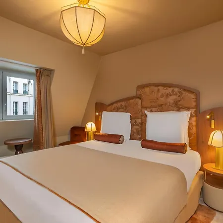 De La Bourdonnais 4* Paris