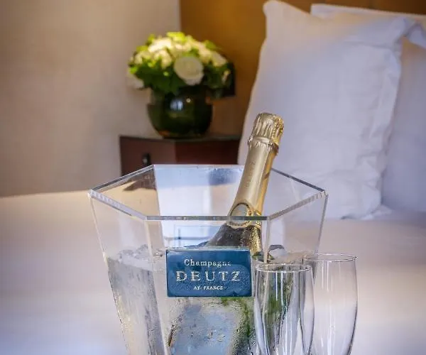 De La Bourdonnais Hotel 4*