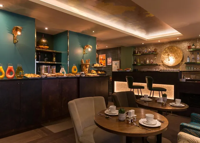 De La Bourdonnais 4* Paris