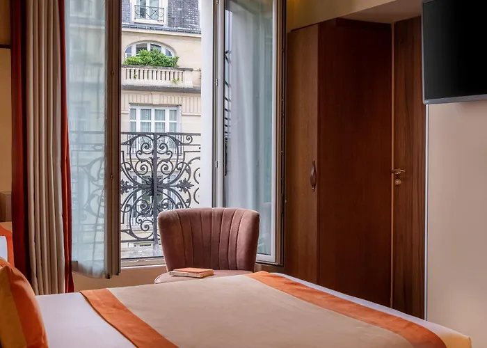 De La Bourdonnais Hotel