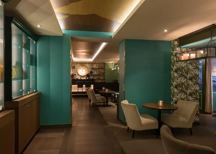 De La Bourdonnais 4* Paris