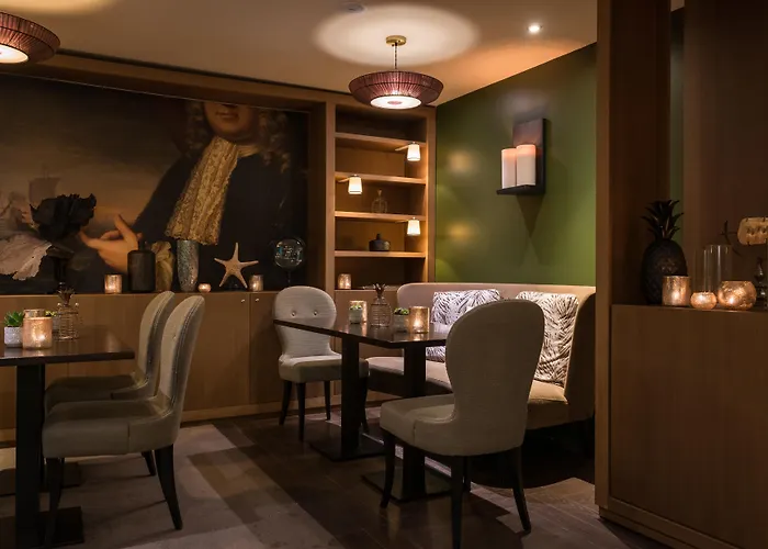 Hotel De La Bourdonnais 4*