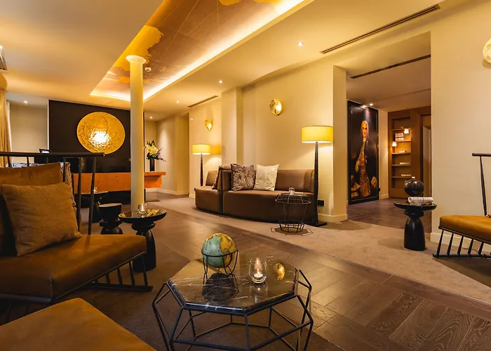 De La Bourdonnais 4* Paris