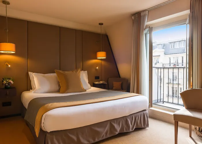 De La Bourdonnais 4* Paris