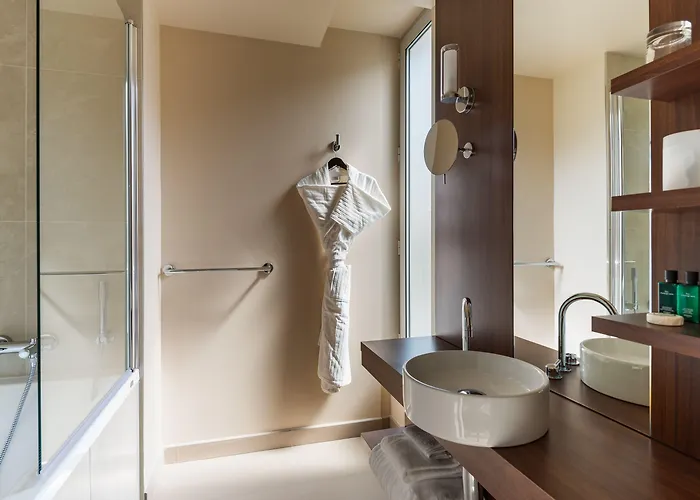 Hotel De La Bourdonnais Paris