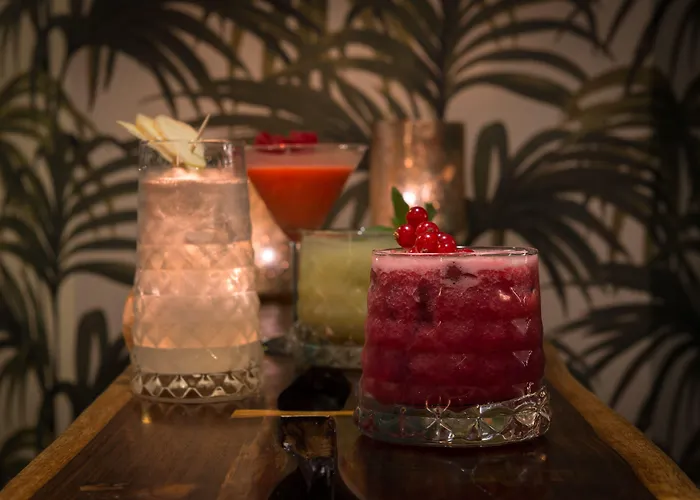 De La Bourdonnais Hotel