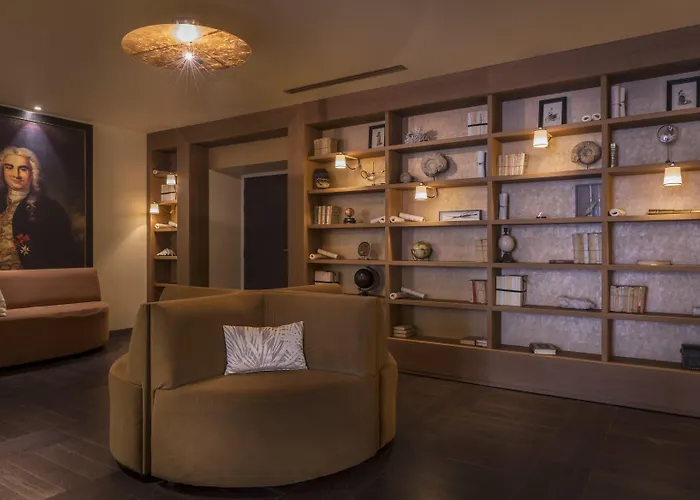 De La Bourdonnais 4* Paris