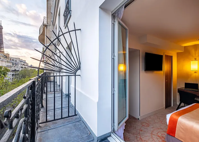 De La Bourdonnais Hotel