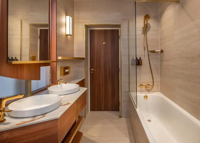 Hotel La Bourdonnais By Inwood 4*