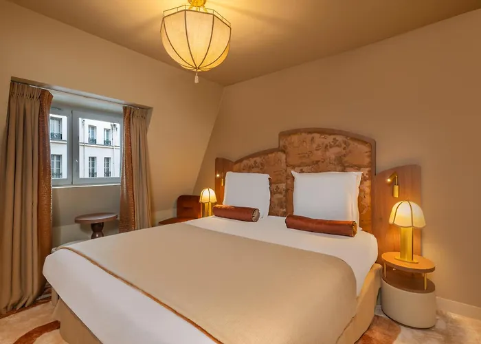 De La Bourdonnais 4* Paris