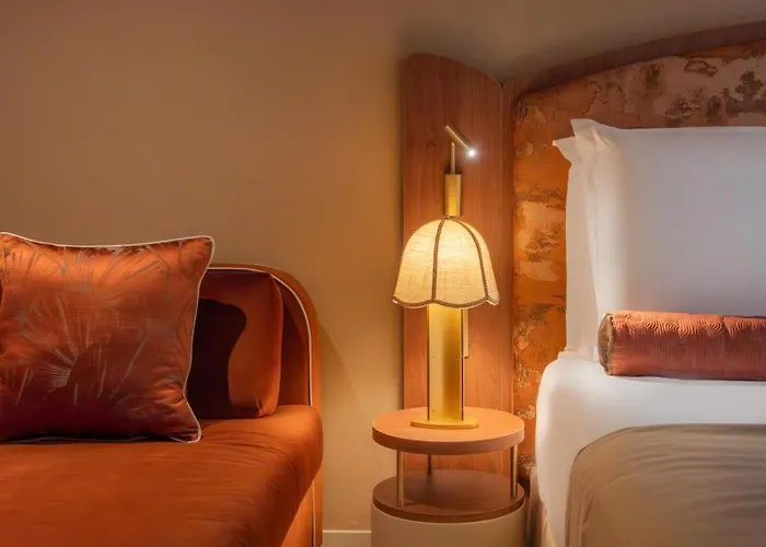 Hotel De La Bourdonnais 4*