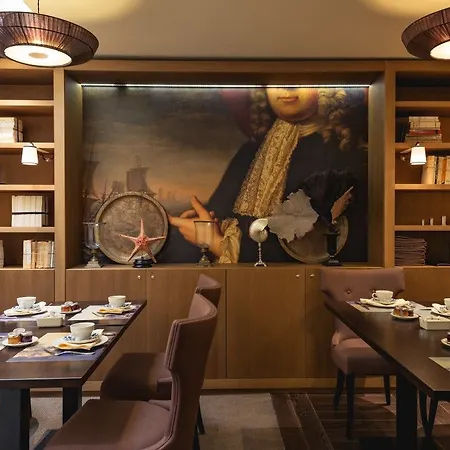 La Bourdonnais By Inwood Hotel Paris